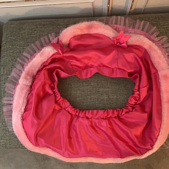 Santa Baby! Victoria Secret Santa Skirt - Picture 5 of 7